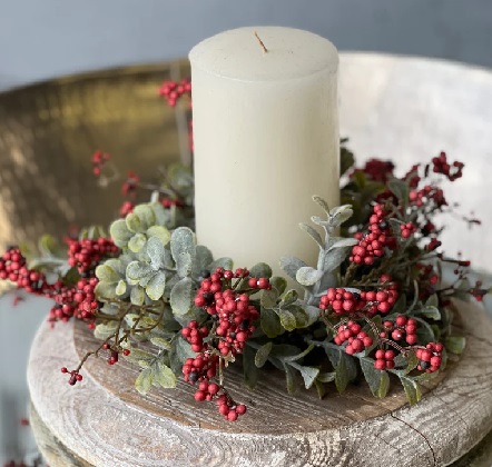 New England Boxwood Candle Ring