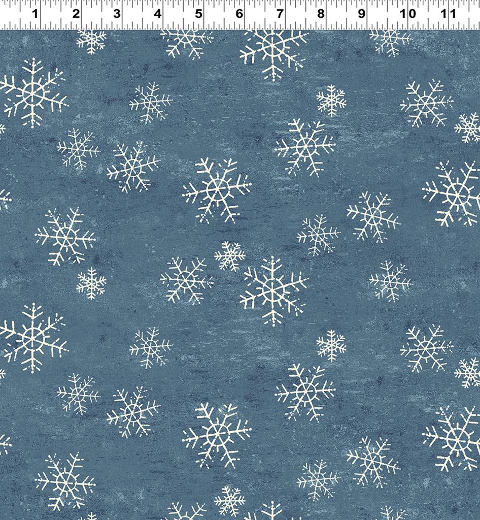 Clothworks - Snow Mountain Flannel - Snowflakes, Dark Denim