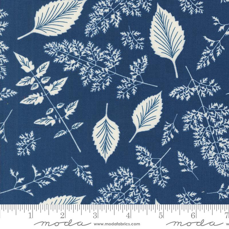 Moda - Field Of Flowers - Leaf Pattern, Indigo