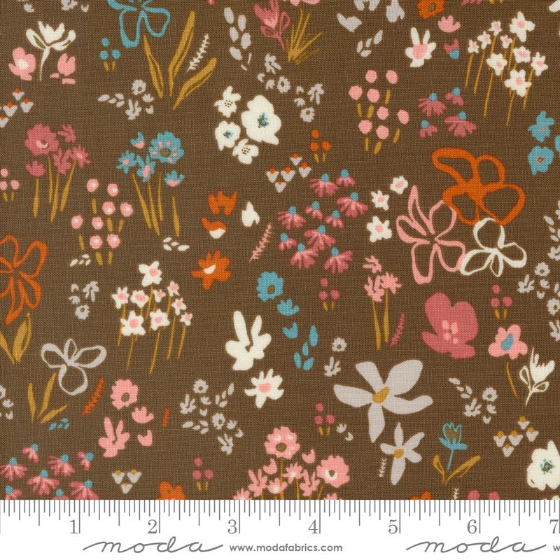 Moda - Things Above - Scattered Florals, Cocoa