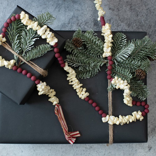 Popcorn & Cranberry Garland, 9'