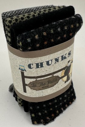 Wool Chunks - Natural Black - 5pc. - 9' x 10'