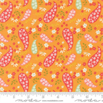 Moda - Raspberry Summer - Paisley, Apricot